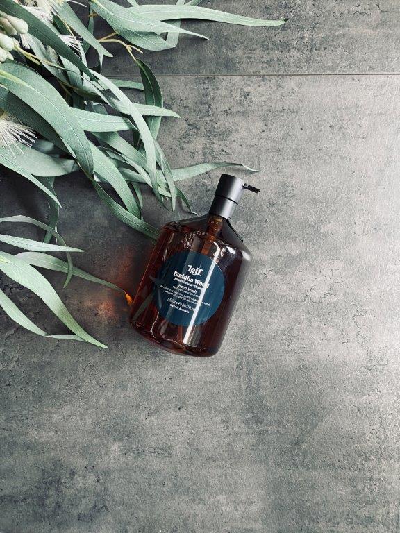 pago-leif-hand_wash_budda_wood-1500ml1