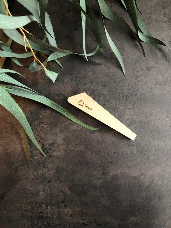 pago-redecker-wooden_toast_tongs pago-redecker-wooden_toast_tongs