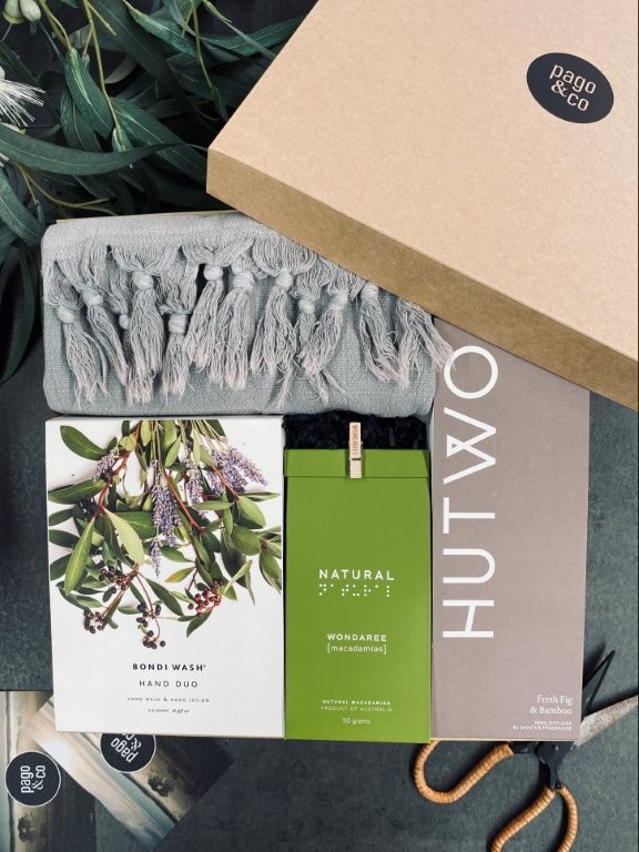 pago-a_touch_of_nature-gift_box pago-a_touch_of_nature-gift_box