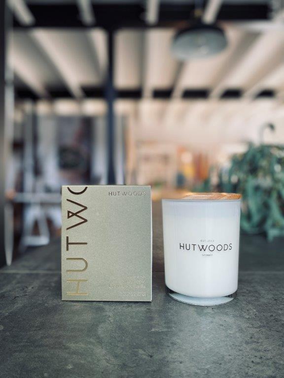 pago-hutwoods-candle_limited_edition_christmas_fragrance_baked_apple_cinnamon_and_vanilla-500g1 pago-hutwoods-candle_limited_edition_christmas_fragrance_baked_apple_cinnamon_and_vanilla-500g1