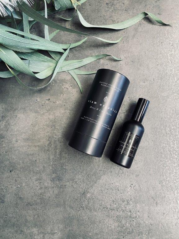 pago-viam-organics-air_cleansing_room_spray_honey_and_lemon_myrtle-100ml pago-viam-organics-air_cleansing_room_spray_honey_and_lemon_myrtle-100ml