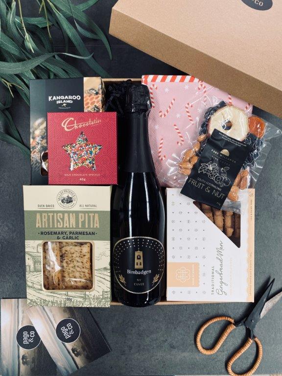 pago-claus_for_celebration-gift_box pago-claus_for_celebration-gift_box