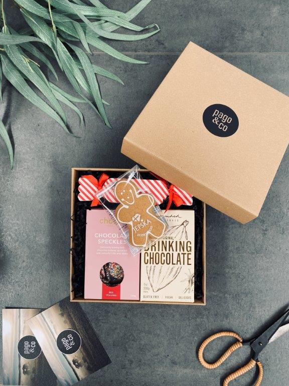 pago-jolly_delights-gift_box