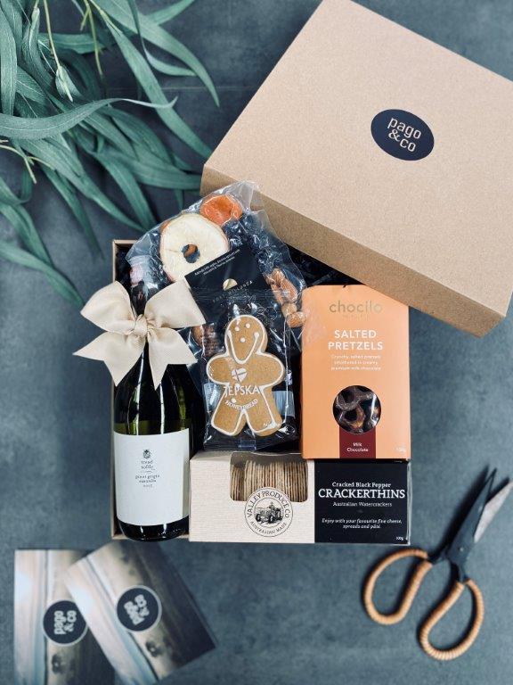 pago-merry_and_bite-gift_box pago-merry_and_bite-gift_box