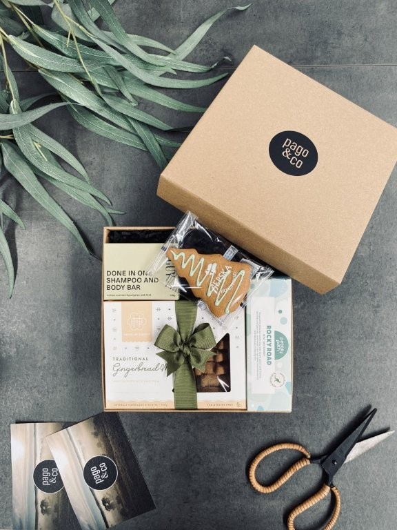 pago-sweet_spruce-gift_box