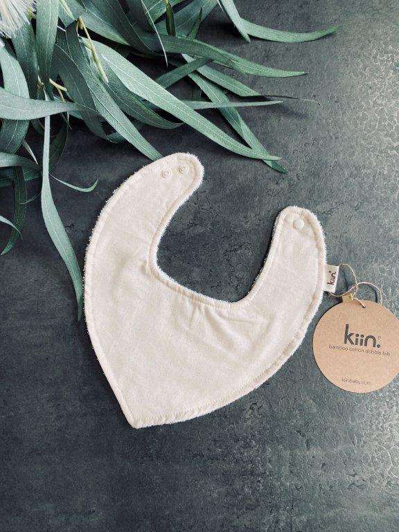 pago-kiin-dribble_bib_oatmeal pago-kiin-dribble_bib_oatmeal