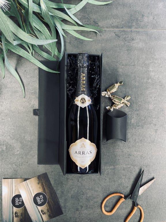 pago-christmas_cuvee-gift_box