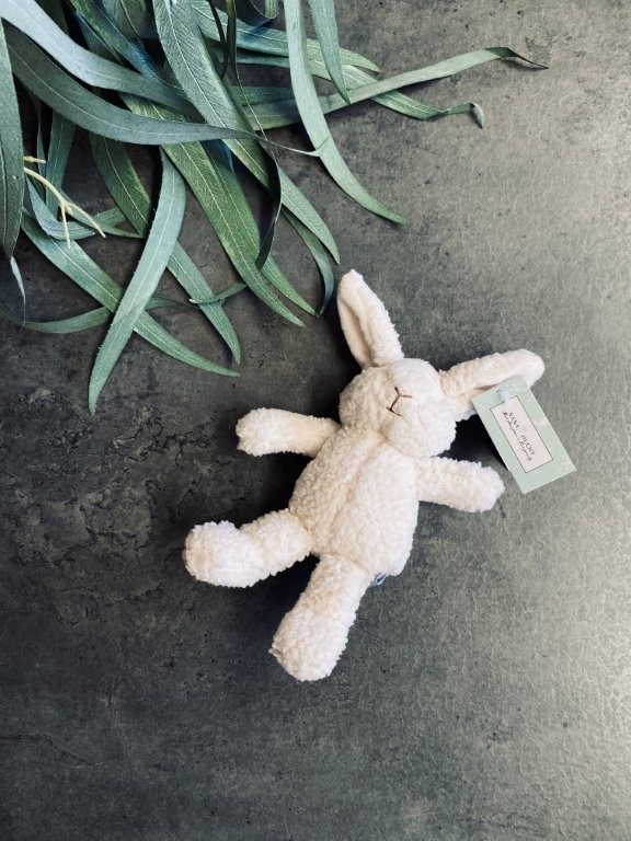 pago-nana-huchy-mini_bonnie_bunny_rattle