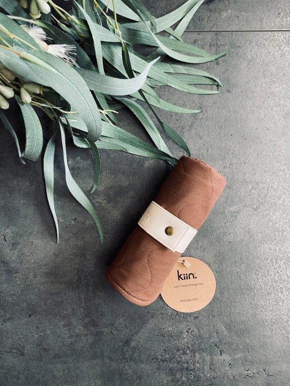 Kiin – Luxe Travel Change Mat, Chocolate