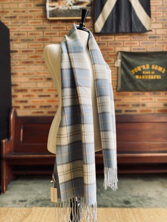 pago-louenhide-chester_scarf_chambray pago-louenhide-chester_scarf_chambray