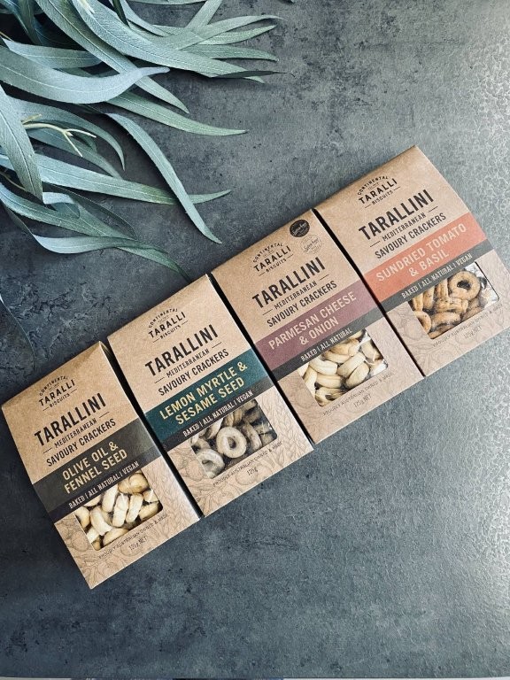 Continental Tarallini Biscuits - Savoury Crackers, Olive Oil and Fennel Seed (125g) - Image 2